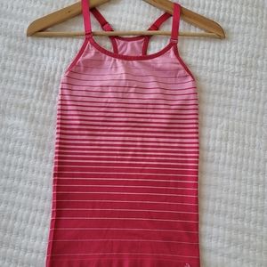 JOQUEY Workout Top with braw attached size XS